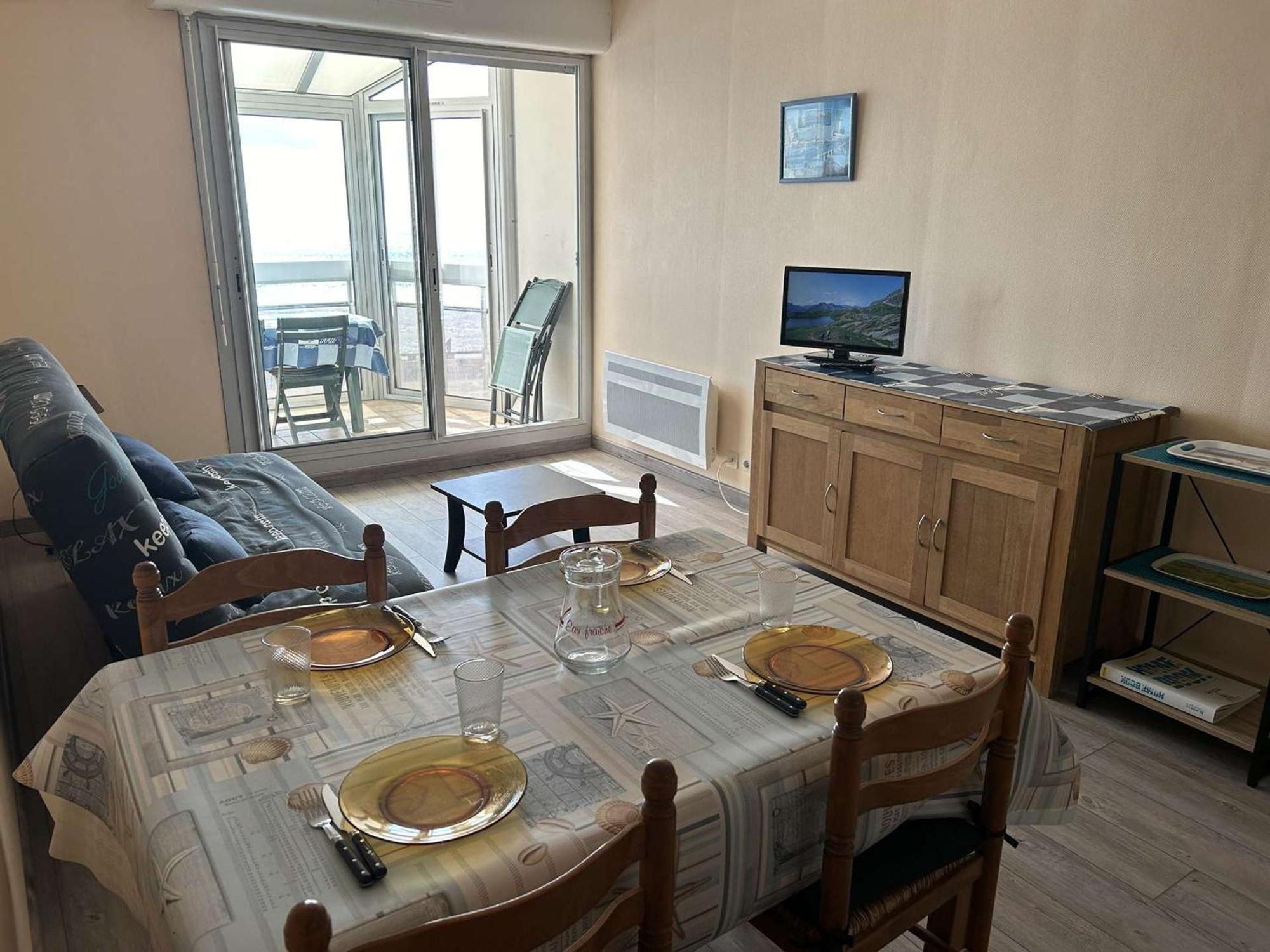 Appartement 2 Pieces Avec Balcon Et Parking A Saint-Gilles-Croix-De-Vie - Fr-1-224-39 Exterior foto